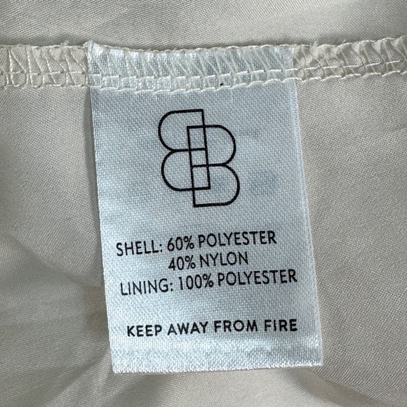 Baltic Born off white feather small - Picture 9 of 11